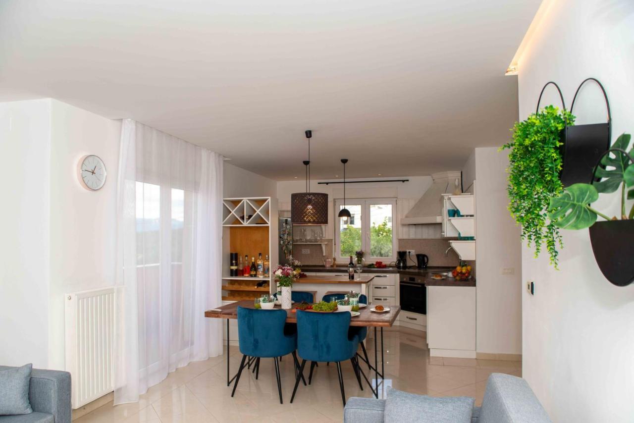 Apartment Into The Blue Kostrena